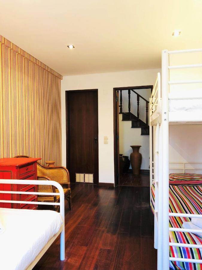 Townhouse - 3 Bedroom House In Center Holiday home Sesimbra
